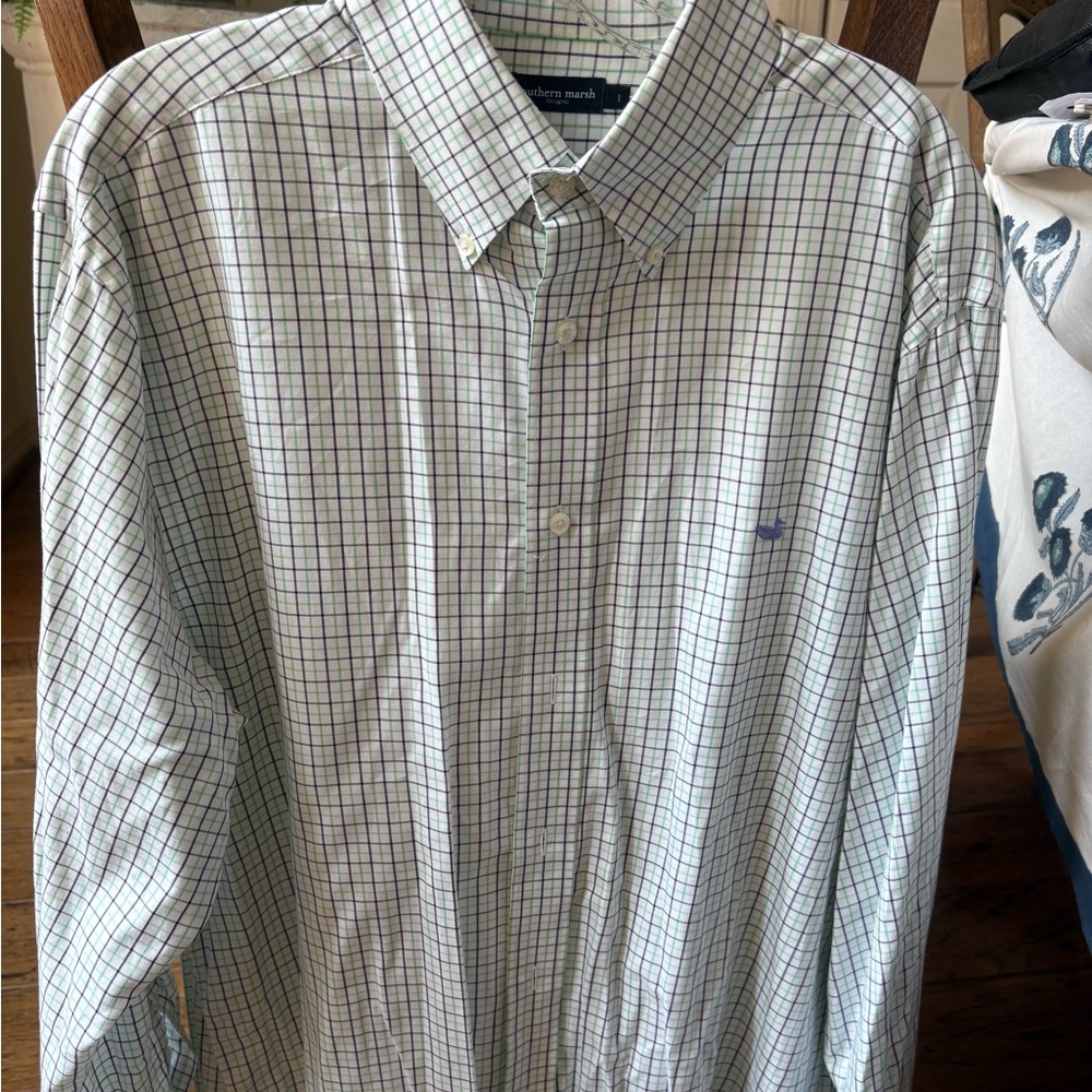 Southern Marsh Men's White and Green Checkered Shirt